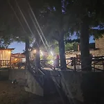 La Capanina Di Azzurra Con Piscina E Vasca Idromassaggio Σαλέ