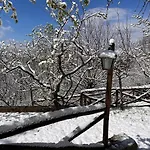 La Capanina Di Azzurra Con Piscina E Vasca Idromassaggio Σαλέ *