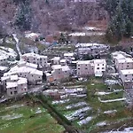 La Capanina Di Azzurra Con Piscina E Vasca Idromassaggio Σαλέ *